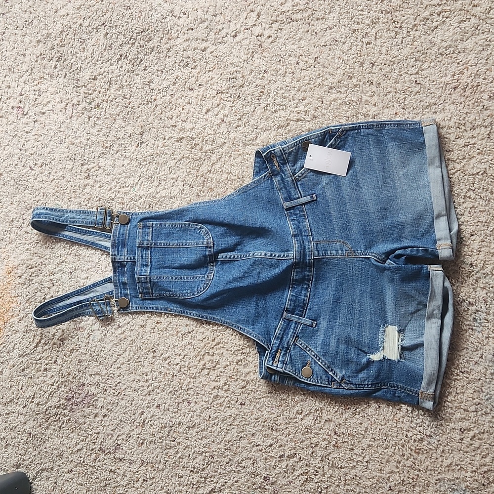 Size 8 A Glow Maternity Jean Short Overalls NWT